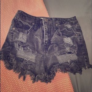 Ripped high waisted shorts